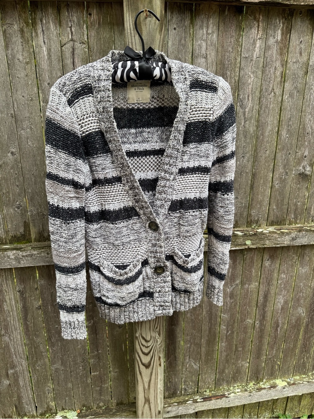 Abercrombie & Fitch Black and Gray Striped Knit Cardigan